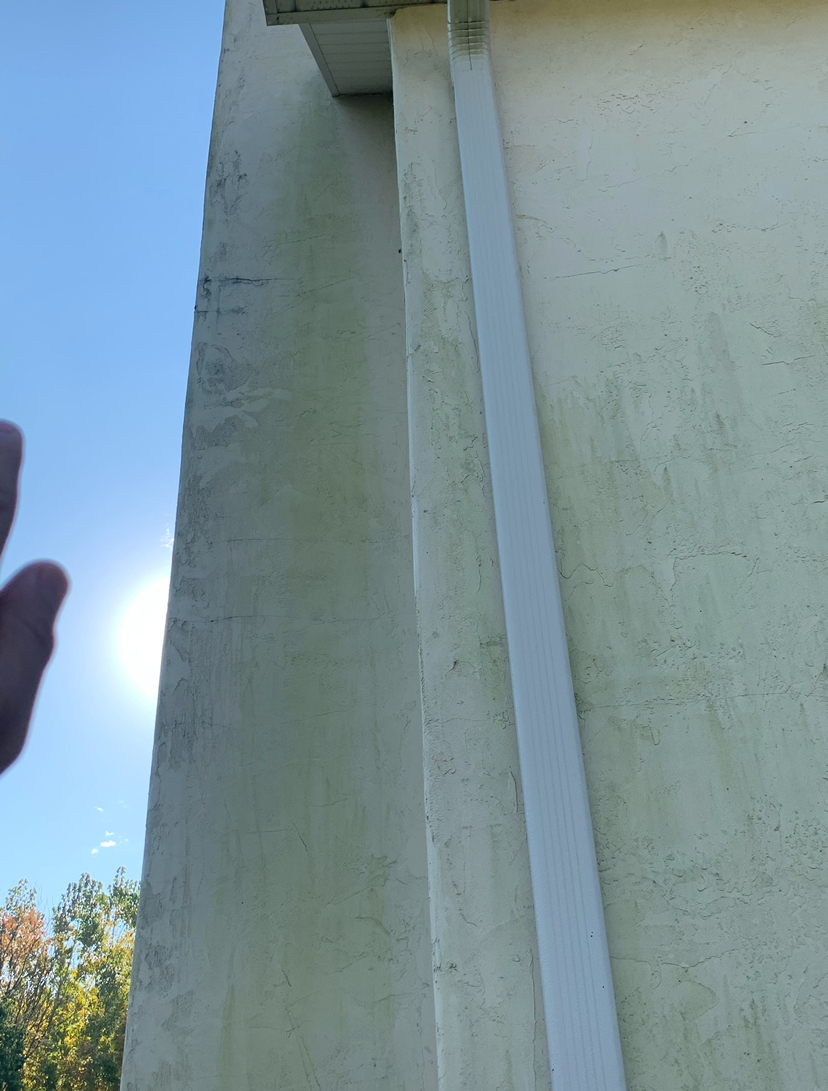 Professional Siding Cleaning Done in North Ridgeville, Ohio